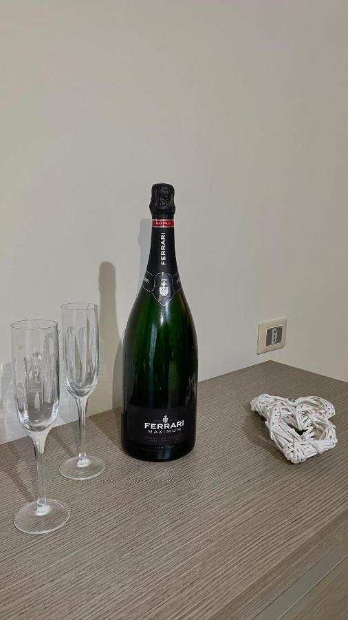 Appartamento Fontanella Deluxe Μπρίντιζι Εξωτερικό φωτογραφία